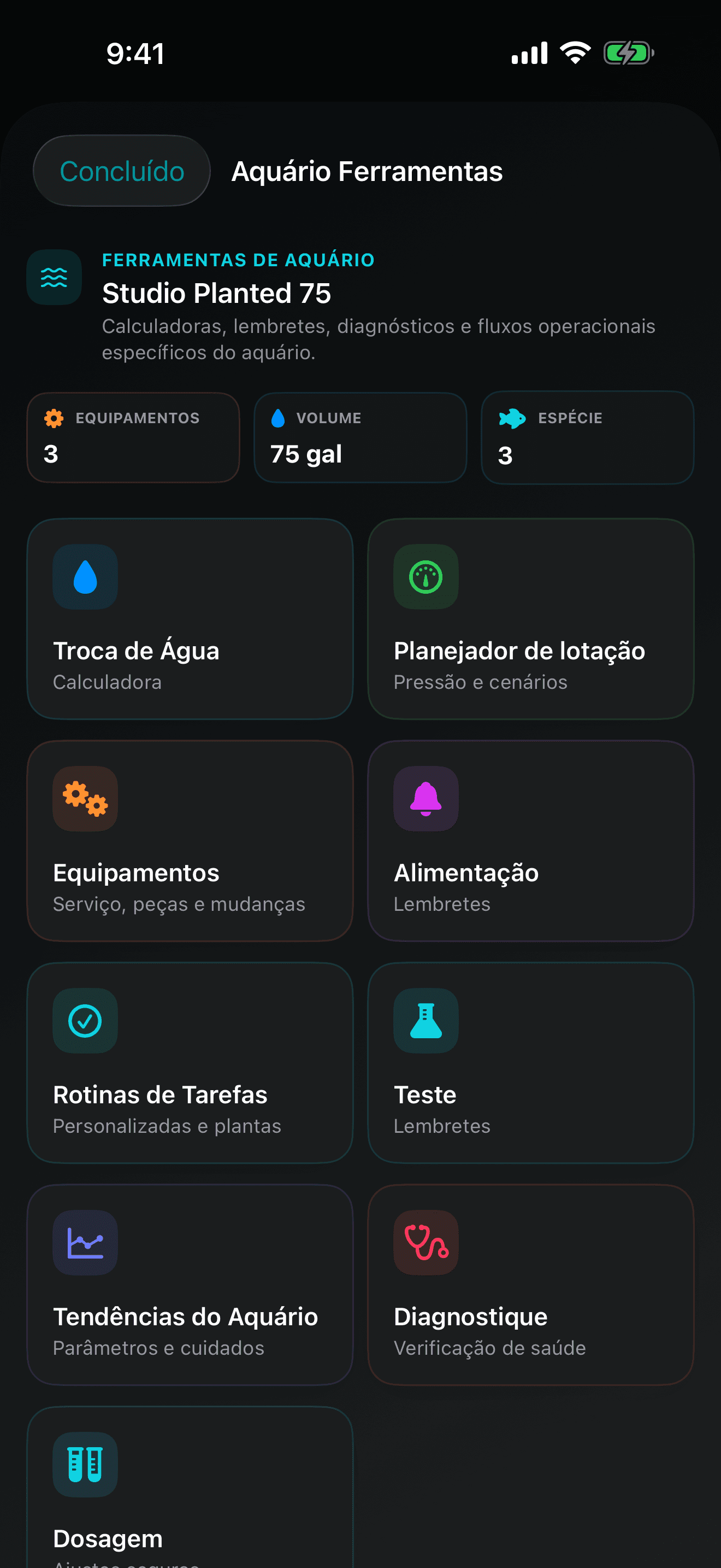 Ferramentas do aquário do TankForge iOS mostrando ações de cuidado e ferramentas de planejamento para um aquário selecionado