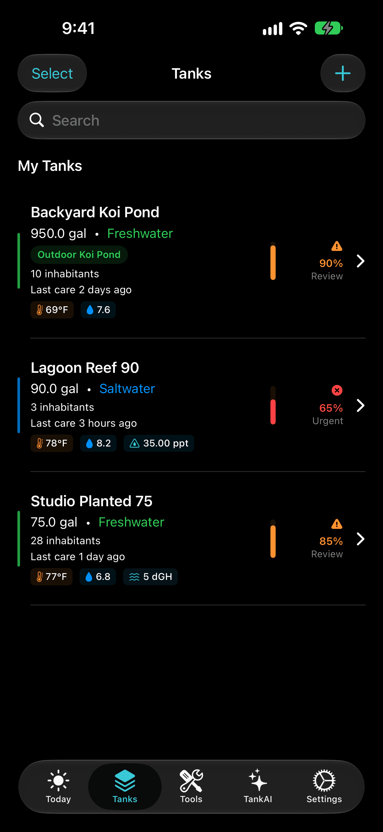 TankForge simulator screenshot showing multiple fish tank records with livestock count and water parameter chips